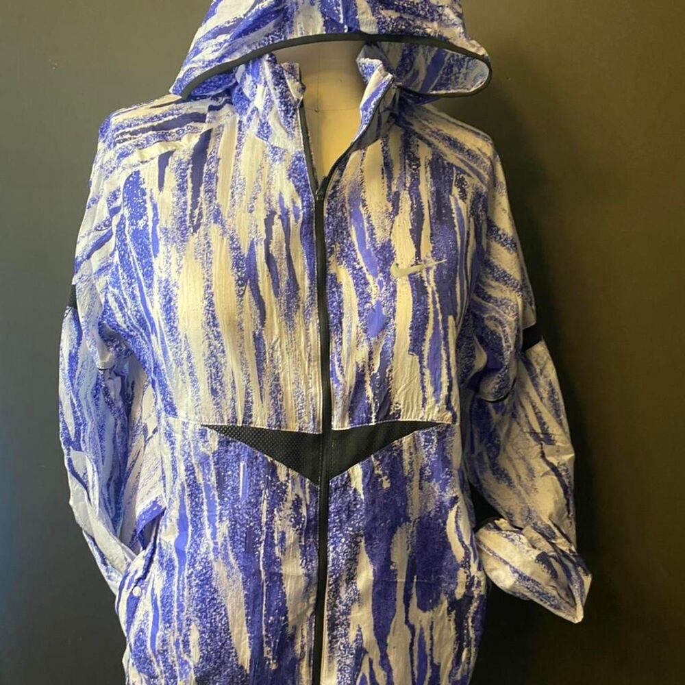 Nike Women's Blue Windbreaker Track Jacket